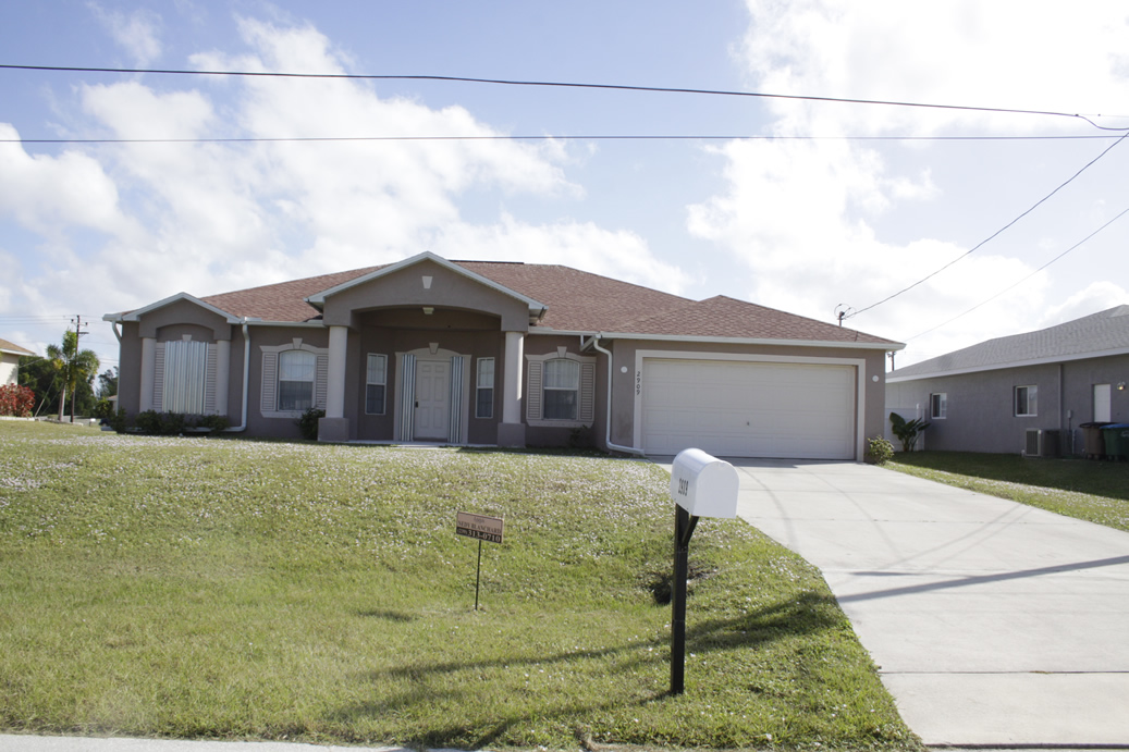 Cape Coral short sale under contract